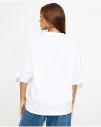 Dazie - Bow Oversized Graphic Tee