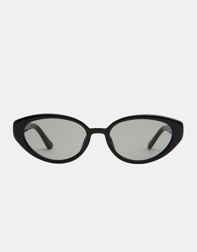 Otra Eyewear  - Greta - Black