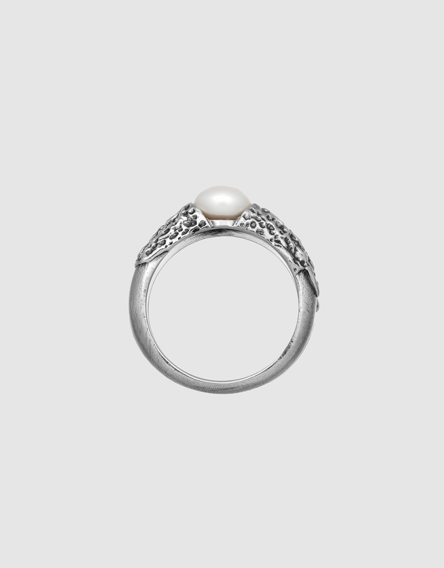Haze & Glory - ICONIC EXCLUSIVE - Pearl Solitaire Ring in Oxidised 925 Silver