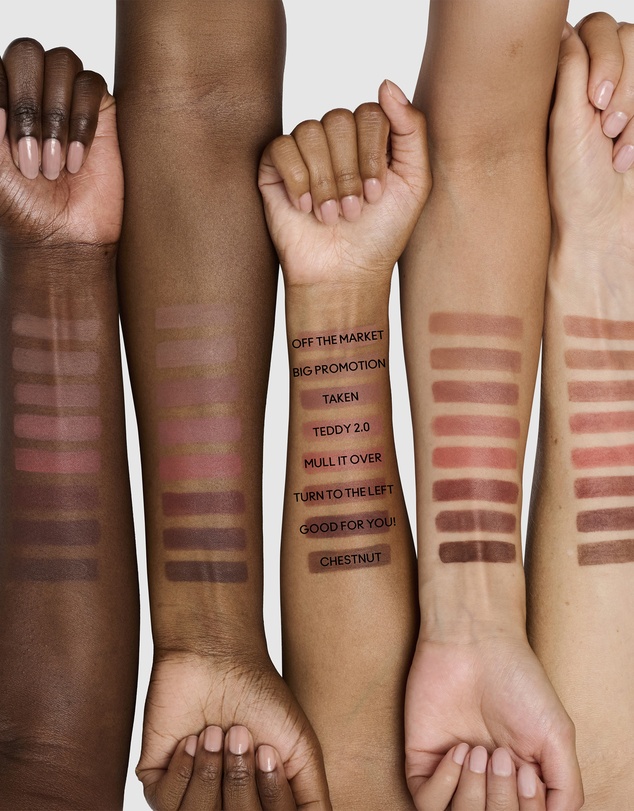 MAC - Powder Kiss Hazy Matte Lipstick