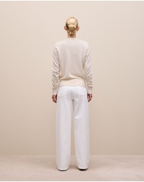 Trenery - Merino Cashmere Forward Shoulder Seam Crew in Oat