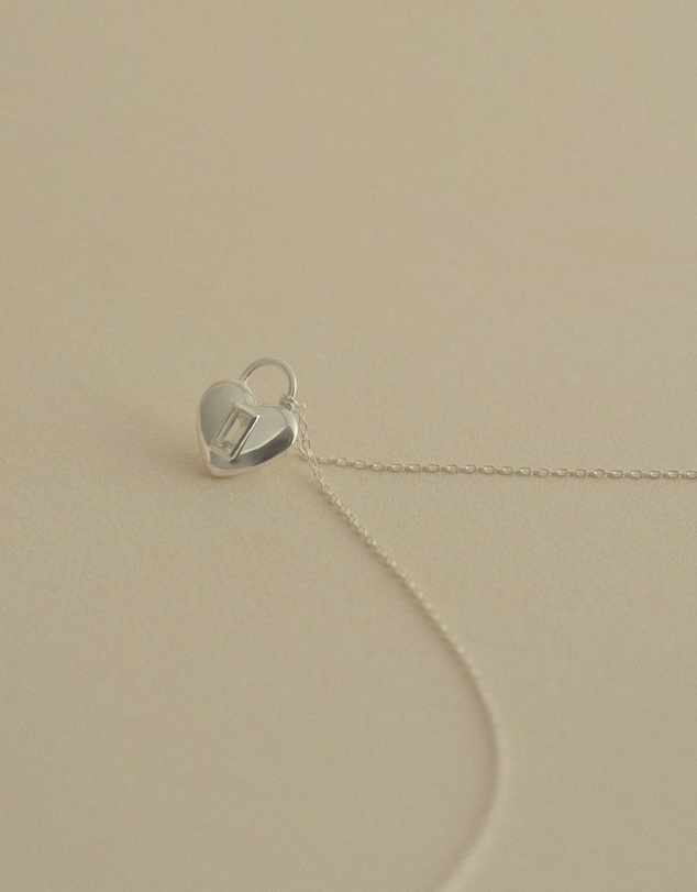 Kirstin Ash - Vera Heart Lock Necklace