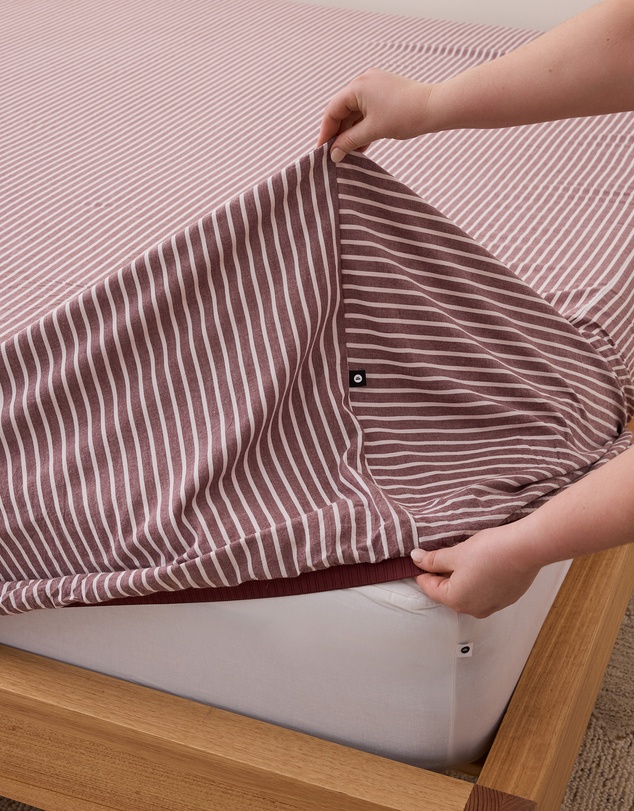 Sheet Society - Leo Washed Cotton Fitted Sheet Set