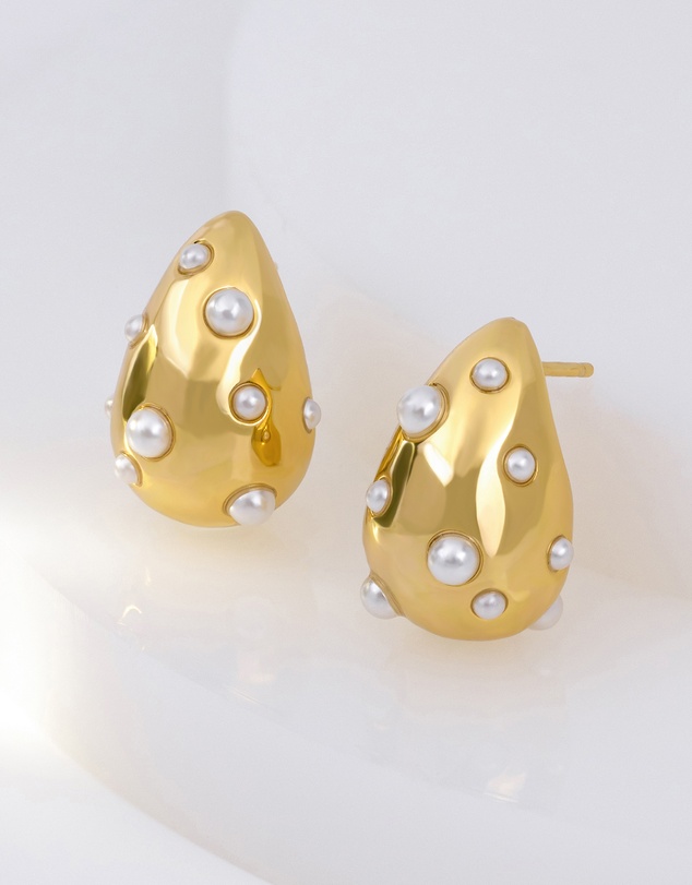 Wanderlust + Co - Teardrop Pearl Gold 20mm Stud Earrings
