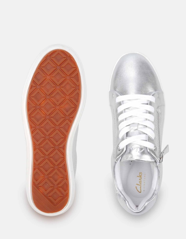 Clarks - Burrow Silver-White Sole