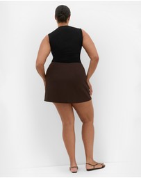 City Chic - Plus size Abbie Mini Skort - chocolate