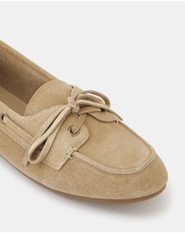 Miss Sofie - Hunter Flats