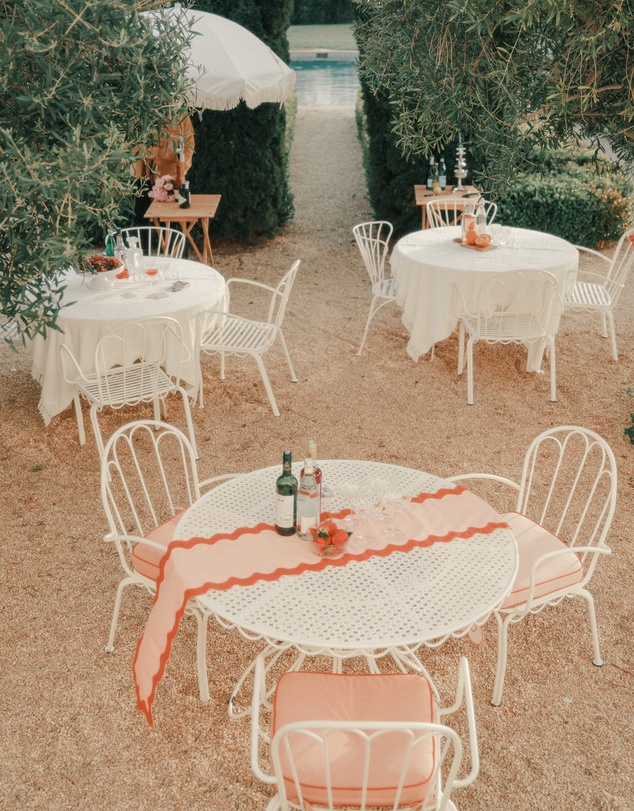 Business & Pleasure Co. - The Table Runner