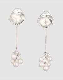 Haze & Glory - ICONIC EXCLUSIVE - Earrings Hanger Clam Of The Sea Pearl 925 Sterling Silver