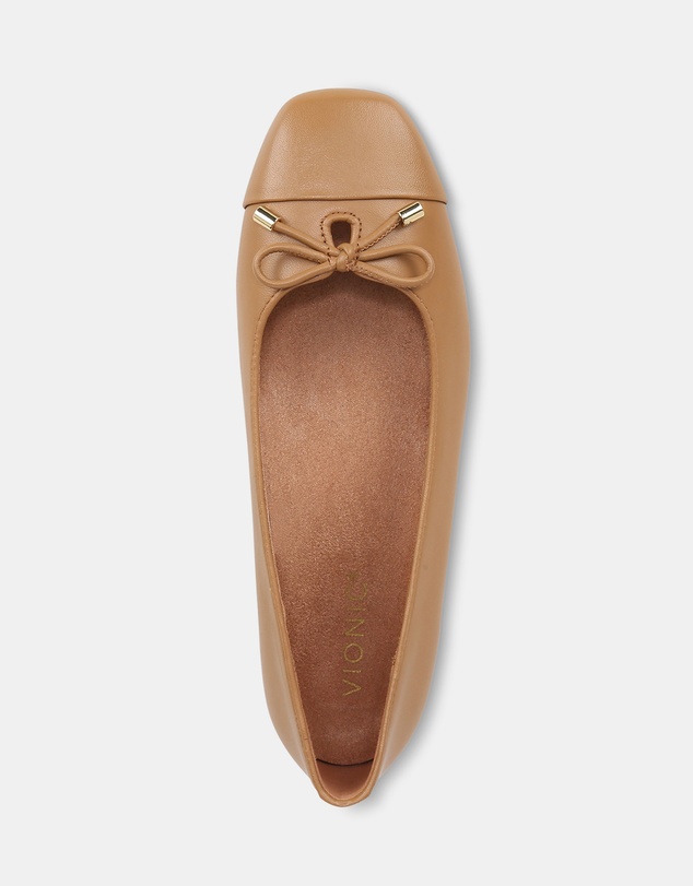 Vionic - Klara Ballet Flat - Camel Leather