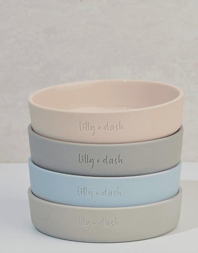Lilly + Dash - Cat Eat and Drink Set – 2 Bowls + Lick Insert + Sand Placemat