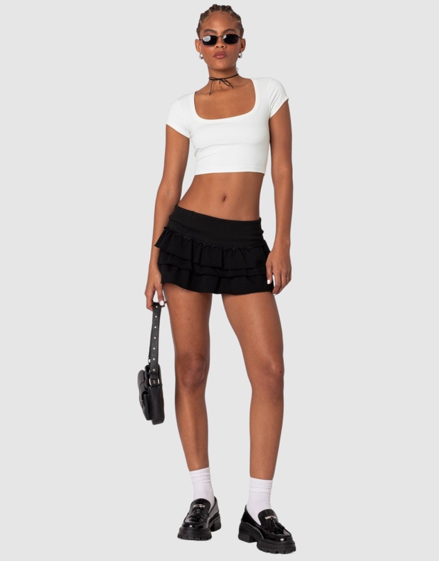 EDIKTED - Ricki Cropped T Shirt
