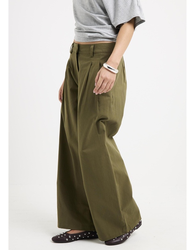 Insight - Annika Pleat Pants