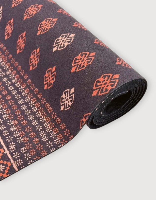 Yogi Peace Club - XL Nomad Carob Yoga Mat