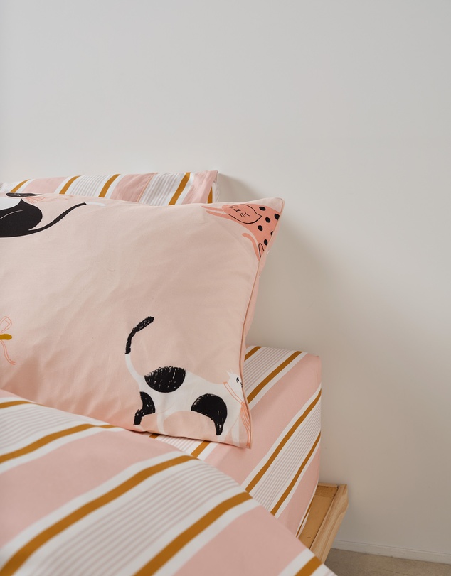 Linen House Kids - Cats 'n' Bows Quilt Cover Set