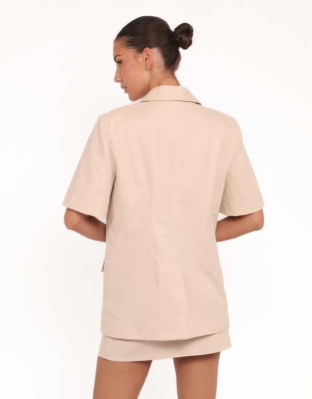 Petal & Pup - Brielle Short Sleeve Blazer Top - Beige