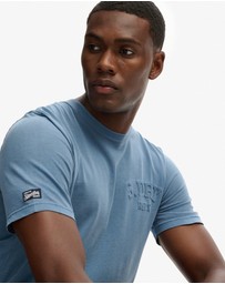 Superdry - Athletic Emboss Relaxed Tee
