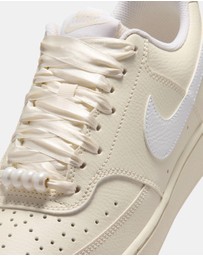 Nike - Court Vision Low - Women's