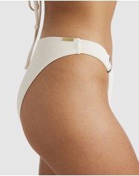 Billabong - Womens Sunkissed Diver Hike Bikini Bottom