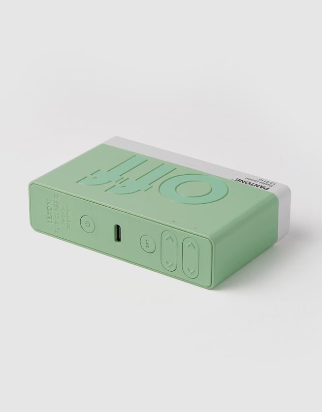 Lexon - Lexon Flip Classic Reversible Alarm Clock PANTONE - Green