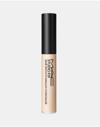 MAC - Studio Fix 36HR Smooth Angles Concealer