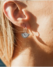Georgini - Georgini Chic Noel Mother Of Pearl Fan Earrings Silver