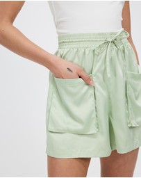 Honey and Beau - Charm Shorts