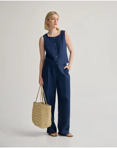 Oxford - Harriet Vest