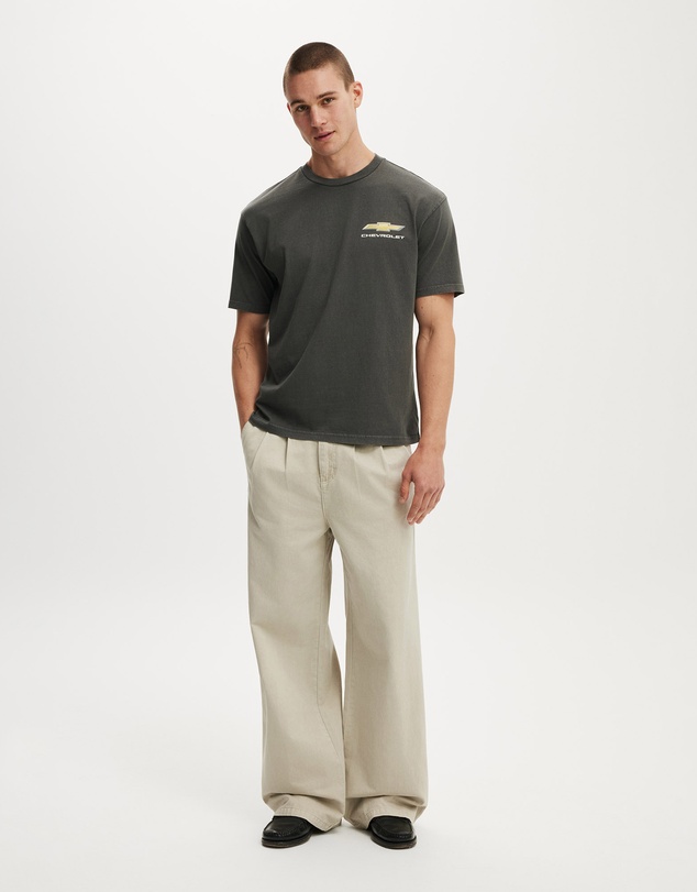Cotton On - Everyday Fit License T-Shirt