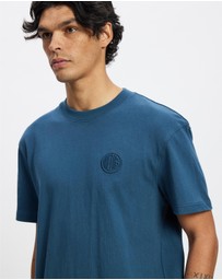 Deus Ex Machina - Pill Logo Tee