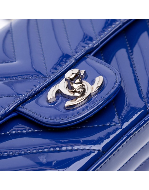 Pre-Loved by Azura Reborn - Pre-Loved chanel Mini Chevron Flap Patent Leather Bag