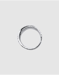 Kuzzoi - ICONIC EXCLUSIVE - Ring Feather Vintage Trend Oxidised in 925 Sterling Silver