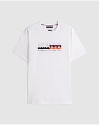 Tommy Hilfiger - Colour Block Graphic Tee