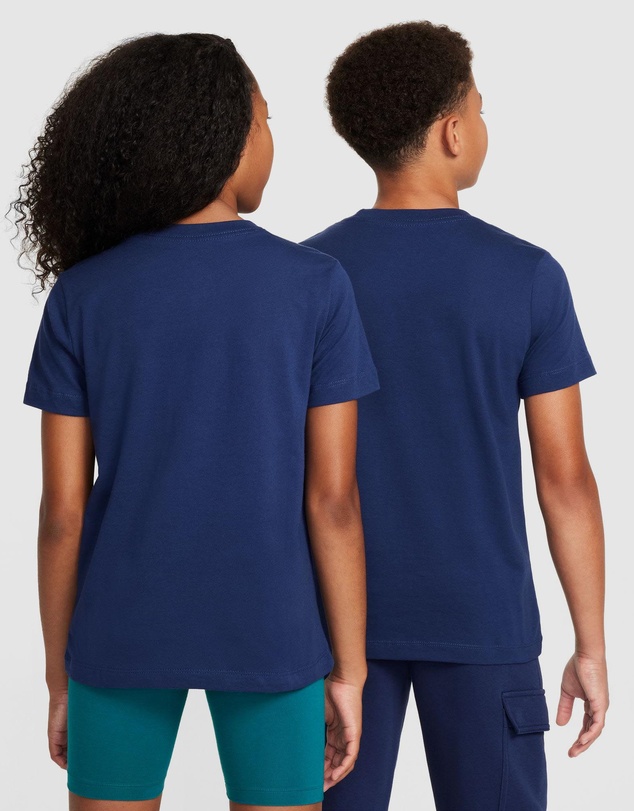 Nike - Nike Sportswear T-Shirt - Teens