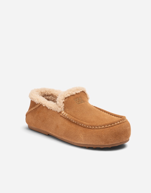 Ozwear Connection Uggs - Ugg Classic Slip-On Moccasin (Women)