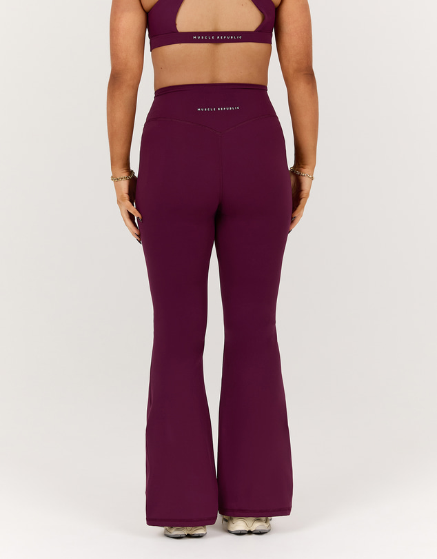 Muscle Republic - Luxe Bella Petite Flares