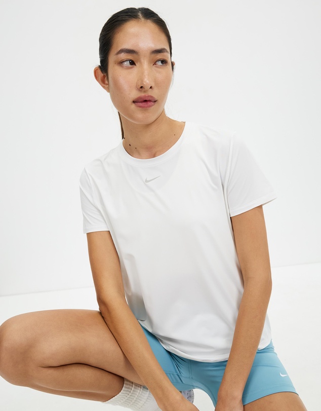 Nike - One Classic Dri-FIT Short Sleeve Top