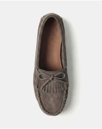 La Tribe - Tula Moccasin
