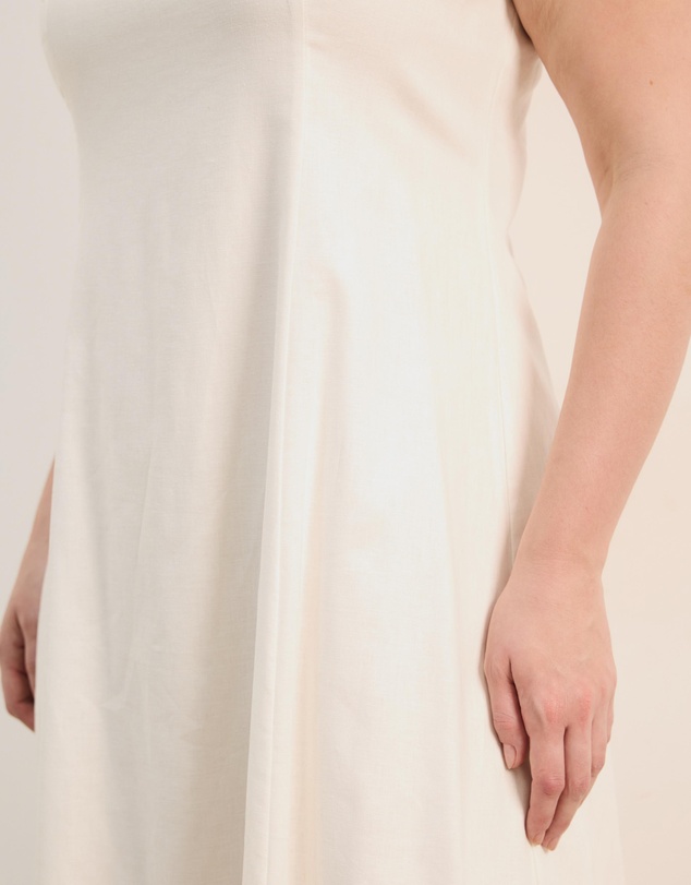 Atmos&Here Curvy - Pippa Sleeveless Linen Blend Midi Dress