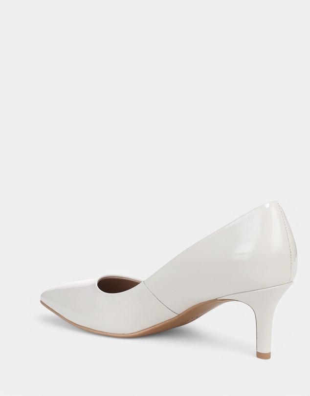 Naturalizer - Everly Kitten Heel - Warm White