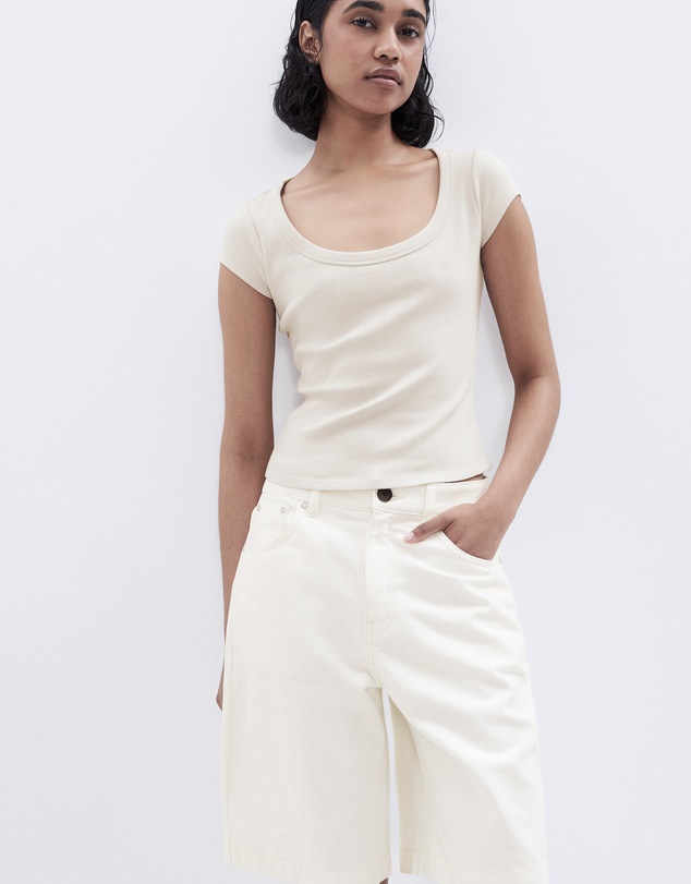 UNISON - Scoop Neck Baby Tee