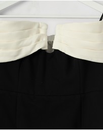 Revibe - Repaired Rachel Gilbert Aven Dress - AU 4