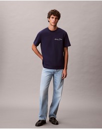Calvin Klein Jeans - Script Logo Graphic Classic T-Shirt