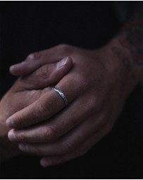 Haze & Glory - ICONIC EXCLUSIVE - Ring Men Band Ring Sun Chaser Oxidised in 925 Sterling Silver