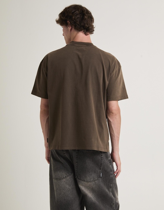 Insight - Seeing Cropped T-Shirt
