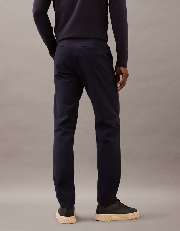 Calvin Klein - Slim Chinos