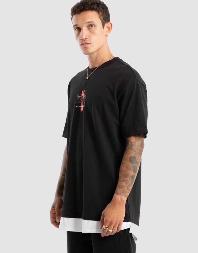 Kiss Chacey - Eternal Box Layer Tee