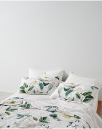 Linen House - Loretta Coverlet