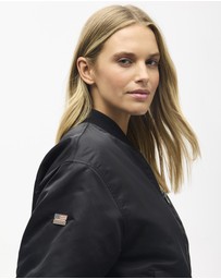 Superdry - Ma1 Bomber
