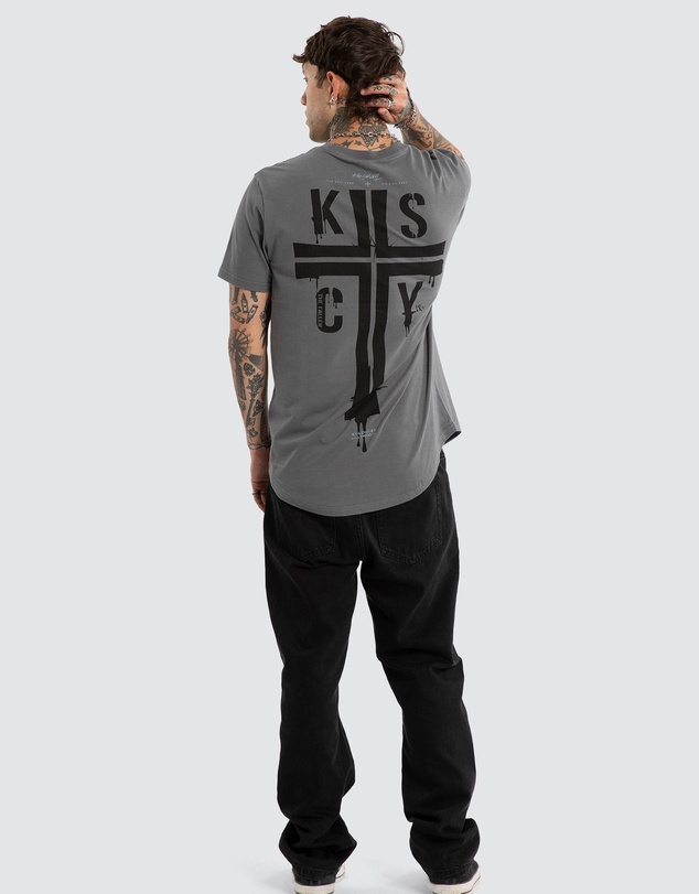 Kiss Chacey - Cloak Dual Curved Tee